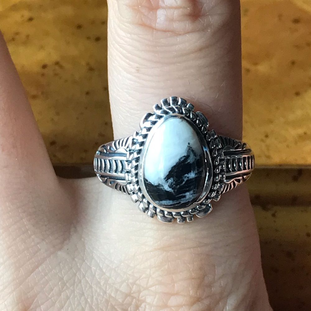 Genuine White Buffalo Sterling Silver Ring Size 10